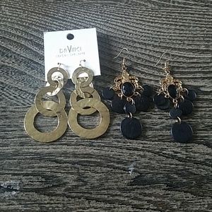 2 pair gold earrings